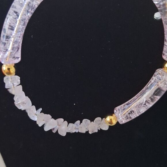 🎁Light Pink Bangle Cuff Bracelet Handmade with Stone, Metal, and Plastic - Picture 3 of 5